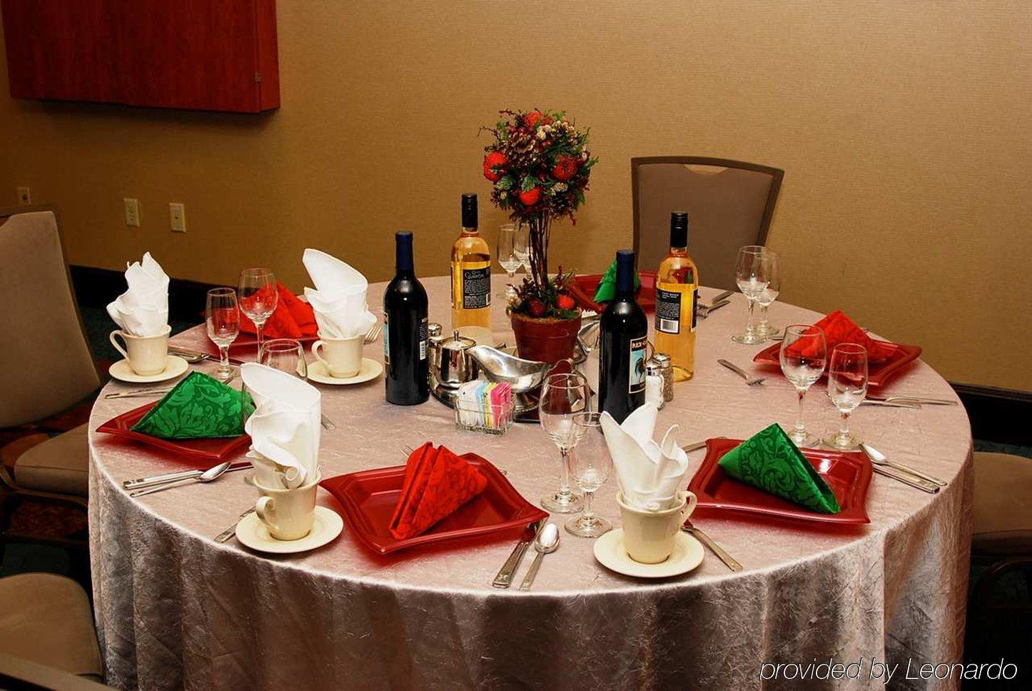 Hilton Garden Inn Nashville Airport Restoran fotoğraf